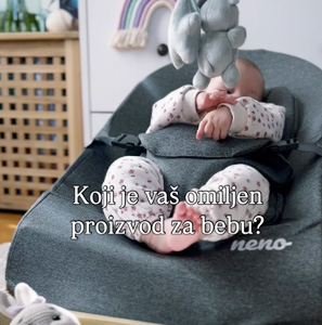 dziecko bawiące się w leżaczku Neno